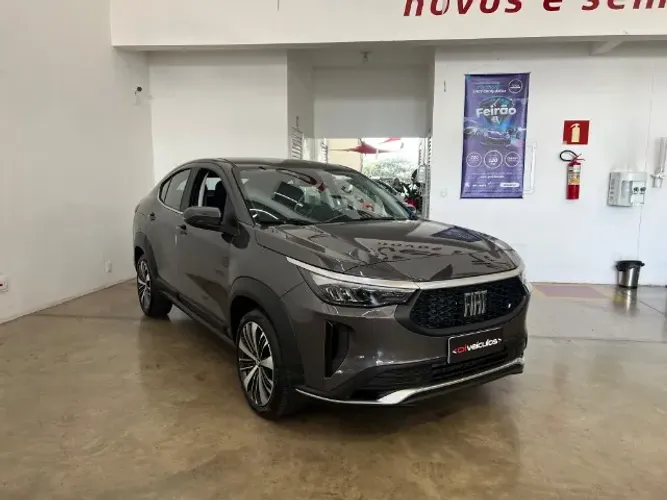 Fiat Fastback Audace 200 TB AUT (hibrído) 2025