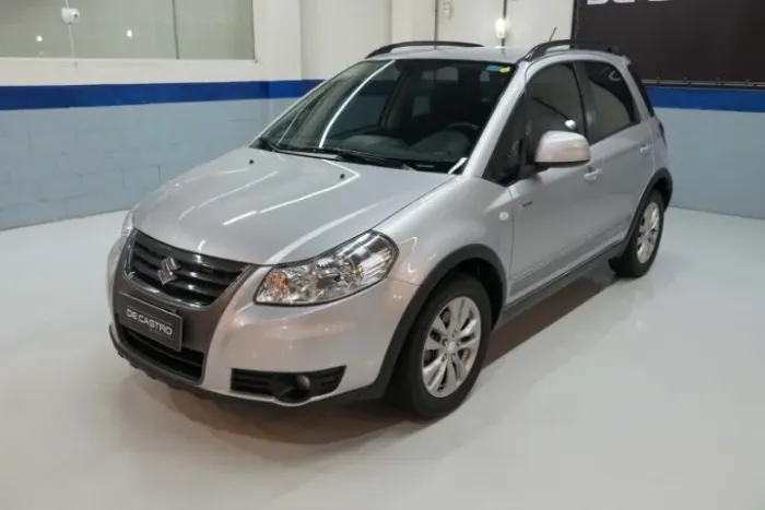 Suzuki SX4 2.0 16V 145cv 4WD 5P Mec. 2013