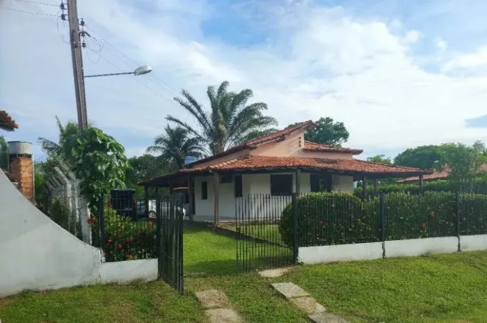 Alugo casa com Piscina em Salinas