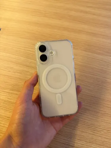 Apple iPhone 16 White 