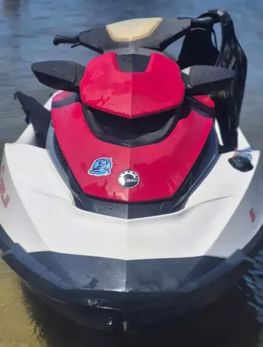 Jet ski Sea-doo gtx 155 (Entrada a partir 17 Mil)