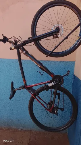 Vendo bike aro 29 freio hidráulico