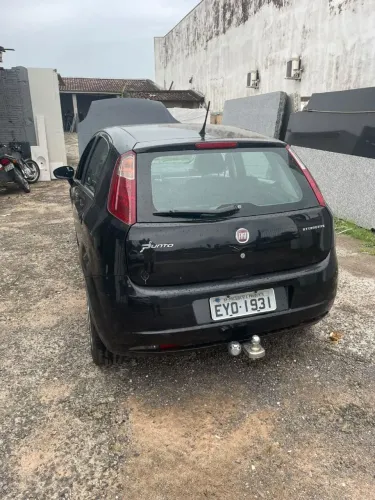 Fiat Punto Attractive 1.4 Fire Flex 8V 5P 2012