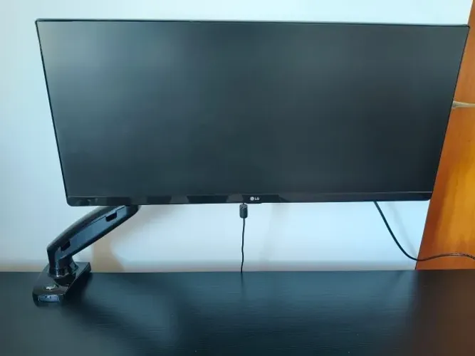 Monitor LG UltraWide 25" IPS Full HD + Suporte Articulado ELG F80N
