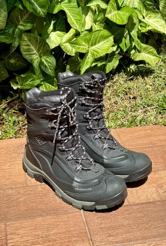 Bota Columbia