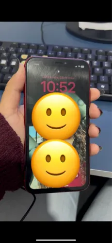 Vendo IPhone XR 256 gb, bem conservado fundo original