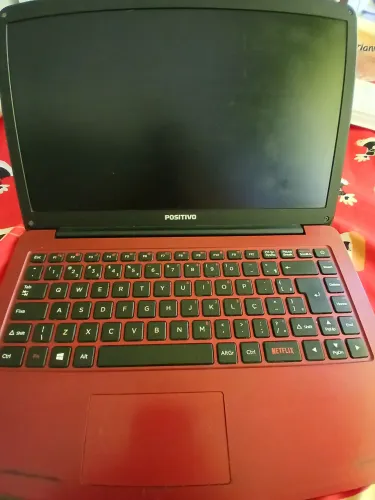 Vende-se Computador Possitivo - DESCRIÇÃO ABAIXO ?