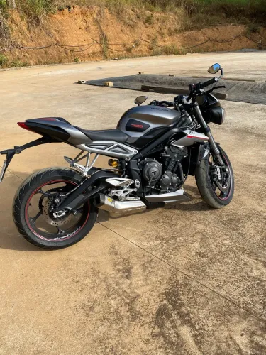 Street Triple 765RS 