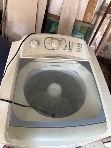 Máquina de lavar Electrolux 10kg