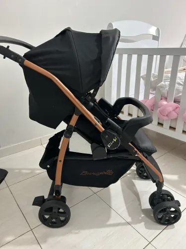 Burigotto Carrinho de Bebê com Bebê Conforto Rio K Preto e Cobre