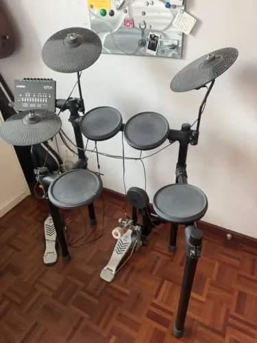 Bateria Eletrônica Yamaha DTX 452K - Completa | Excelente Estado