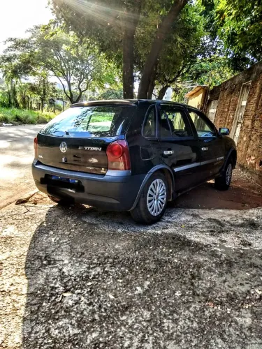 Volkswagen Gol Geração IV Titan 1.0 8V Total Flex Mec. 4P 2011