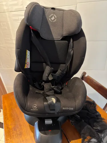 Bebê conforto maxi crossi spinel