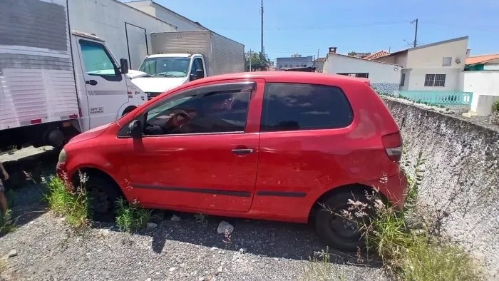 Volkswagen Fox City 1.0mi/ 1.0mi Total Flex 8V 3P 2005
