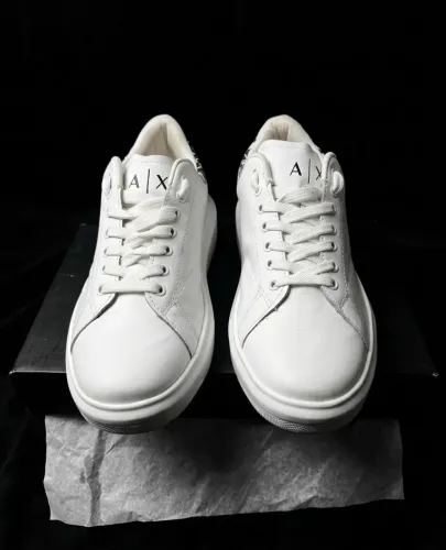 Tênis Armani Exchange (AX)