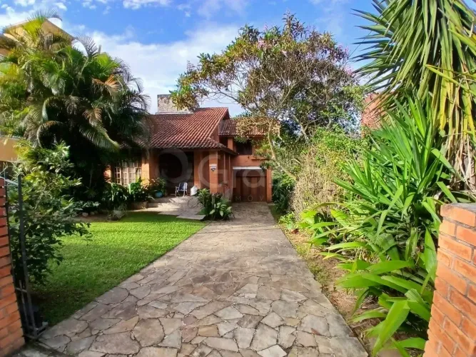 Imóvel para venda com 557 metros quadrados com 3 quartos em Cacupé - Florianópolis - SC
