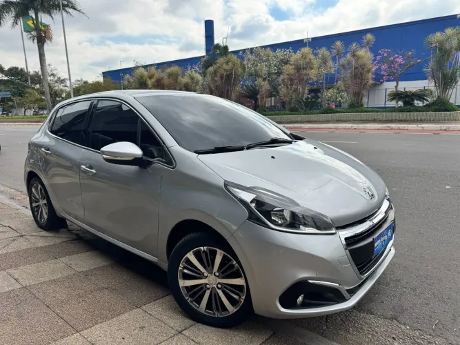 Peugeot 208 Griffe 1.6 Flex 16V 5P Aut. 2017