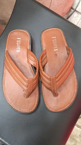 Sandália masculina de couro
