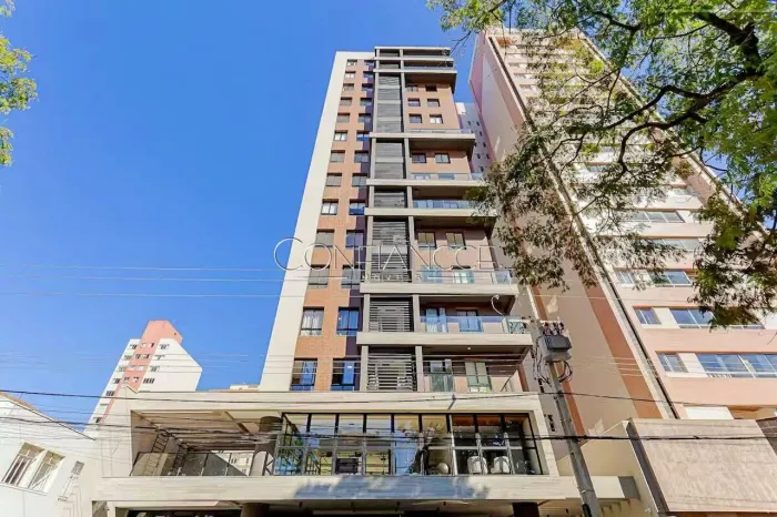 Studio mobiliado para Alugar no Centro, Curitiba - PR | Confiancce Imóveis