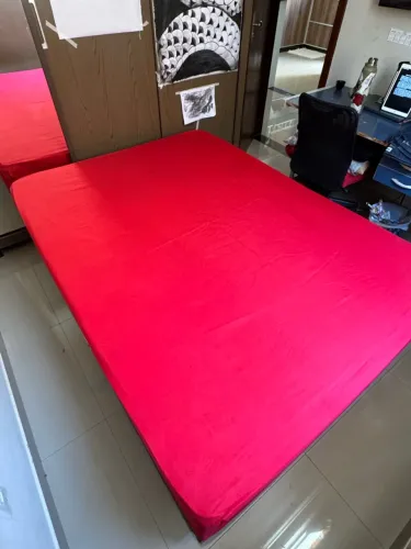 Cama de casal box molas