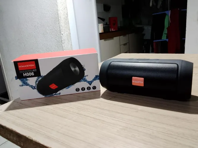 Caixa de som via bluetooth