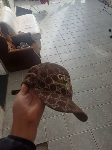 Vendo bone da guncci 