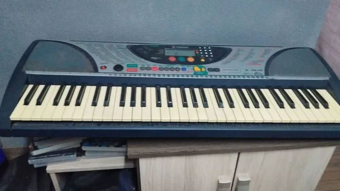 Teclado YAMAHA vendo