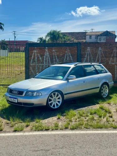 Audi A4 2.4 30V Avant Tip./multitronic 1998