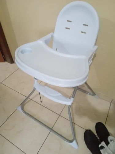 Cadeirinha pra refeição (masculina)