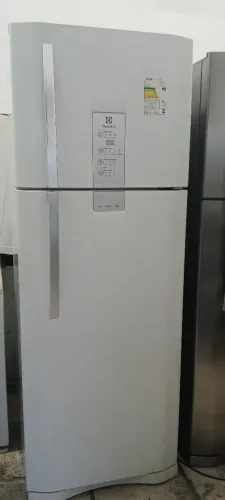 Vendo Geladeira marca Electrolux Frost Free 459 Litros completa Semi Nova