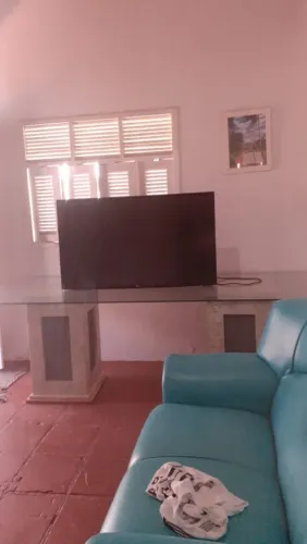 TV LG smart em boas condições 