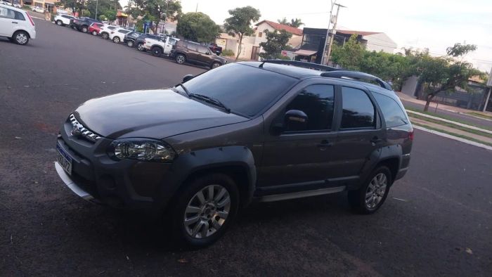 Imagem de Fiat Palio Weekend Adventure Locker 1.8 Flex 2015