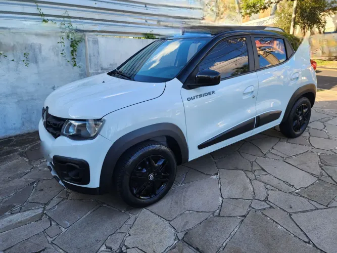 Renault Kwid Outsider 1.0 Flex 12V 5P Mec. 2021