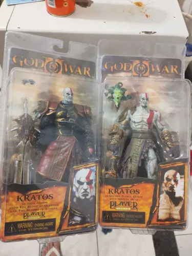 2 Bonecos Kratos god of war