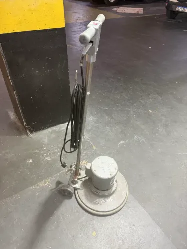 Enceradeira profissional