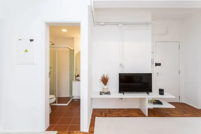 Apartamento com 2 Quartos para alugar, 44m² - Pinheiros