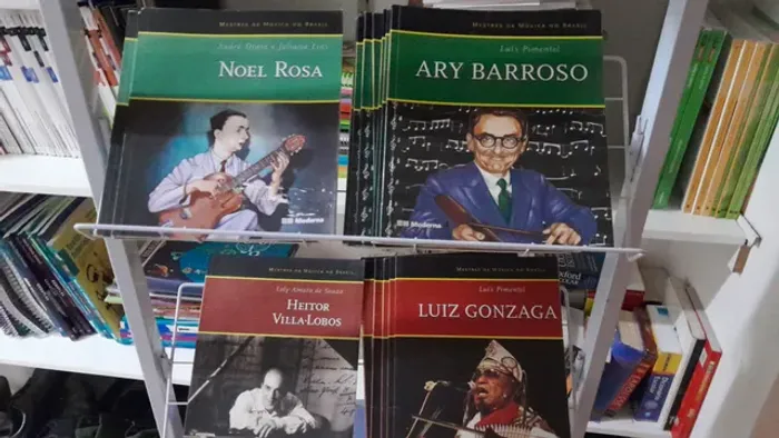 Livros mestres da música. Livros Lato senso, R$25cada