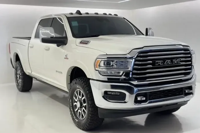 RAM 3500 TODAS AS VERSÕES A PRONTA ENTREGA 2024 