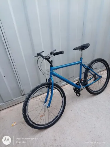 BIKE TODA REVISADA COM VARIAS PEÇAS NOVAS 