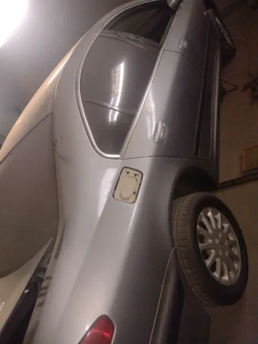 Sucata do Peugeot 607 ano 2000