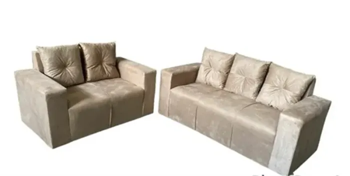 Jogo de sofa de 2 e 3 lugares