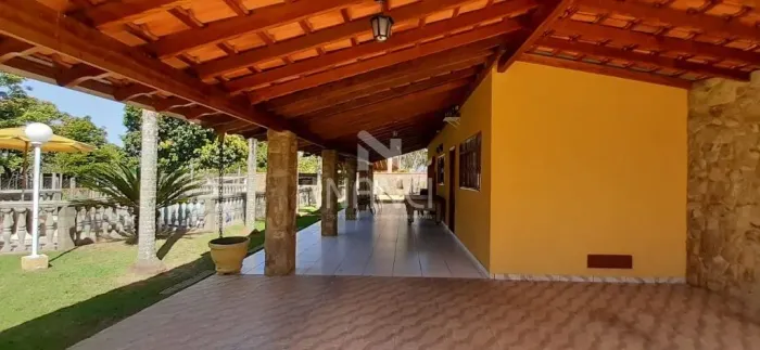Venda de Casas / Chácara na cidade de Ipeúna