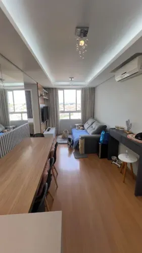 Apartamento todo mobiliado de frente no Quaresmeiras