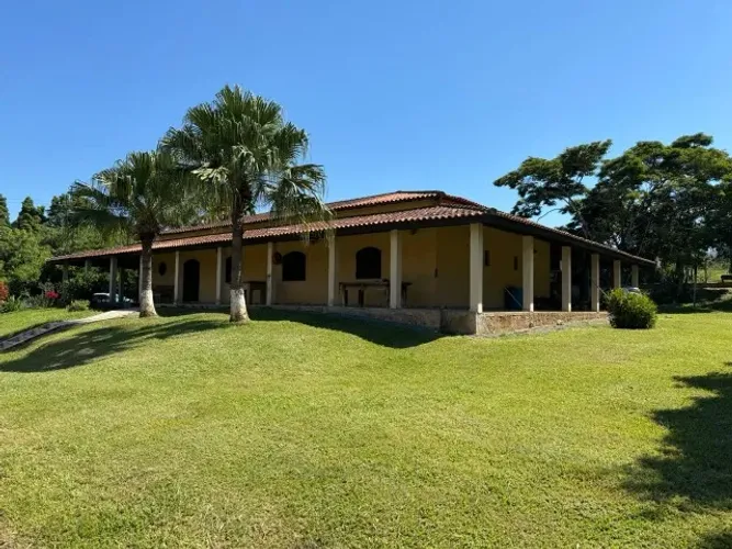 Haras em Araçoiaba 4 hectares ( Ocasião)