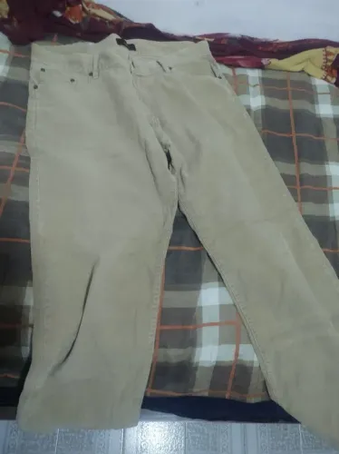 CALÇA VELUDO ZARA TAM 46