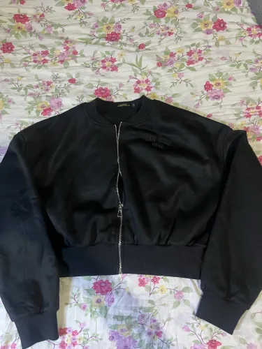 Conjunto de moletom preto da Amorela