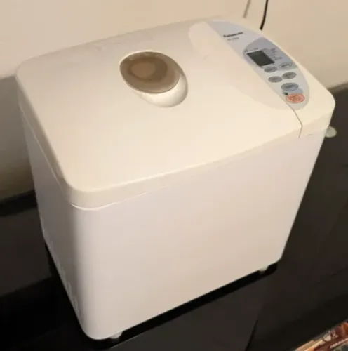Maquina de fazer pão Panasonic SD YD205 