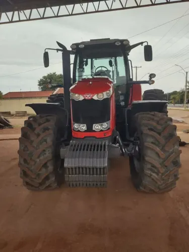 Trator Agrícola Massey Ferguson MF7722, ano 2023