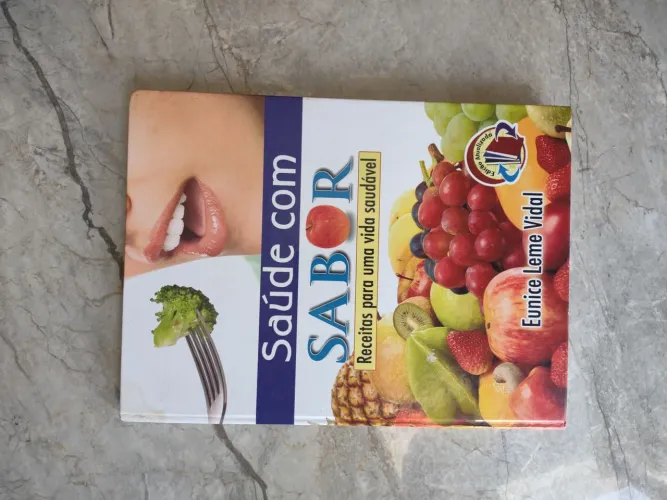 Livro de Receitas Saudáveis - Saúde com Sabor