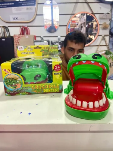 brinquedo do jacare que morde